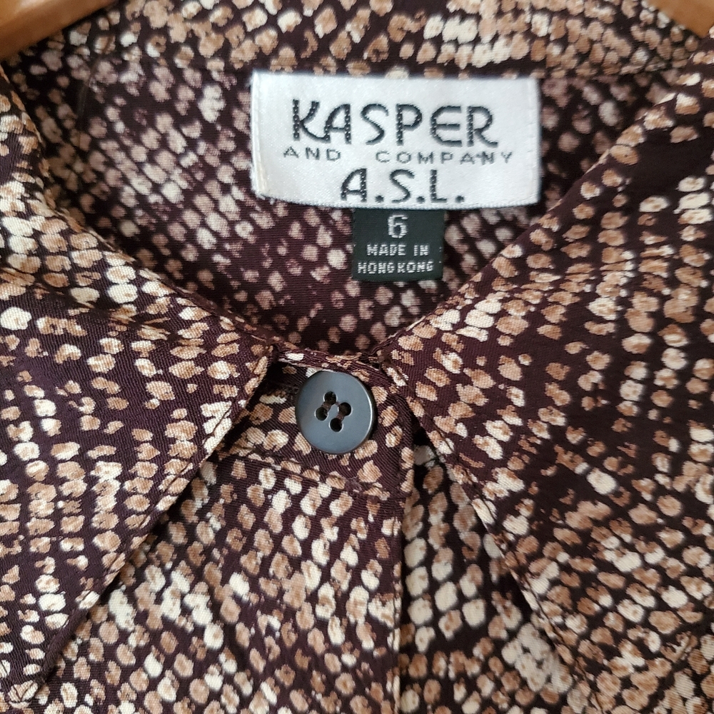 Kasper Button Down Size 6 - image 3